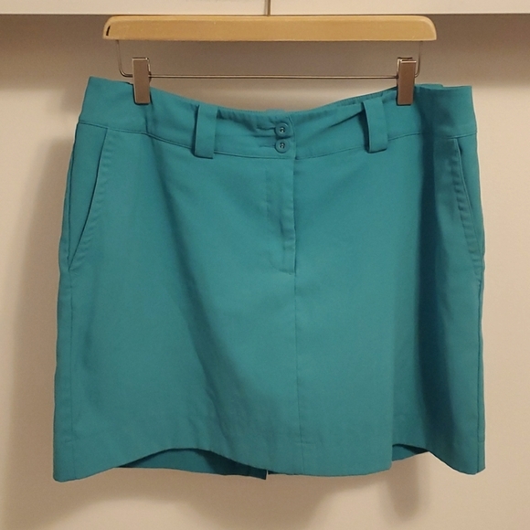 Nike Golf Tour Performance skort. Blue (turquoise). Size 12. Dri-Fit. - Picture 1 of 11